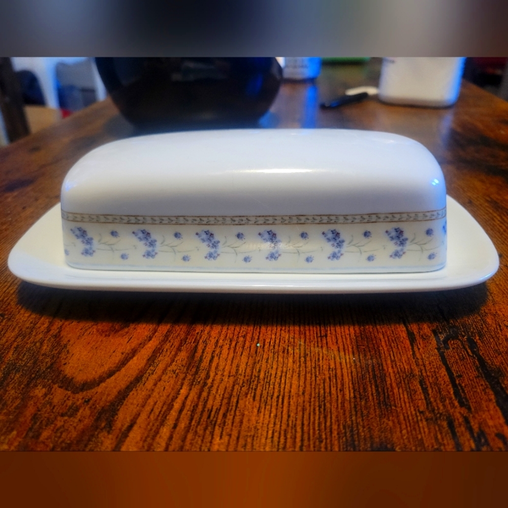 Vintage Floral Butter Dish - Heritage Mint